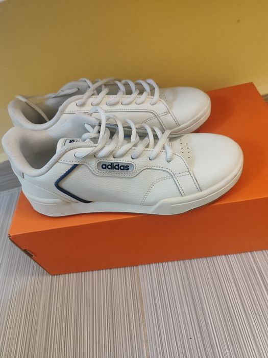 Маратонки Адидас