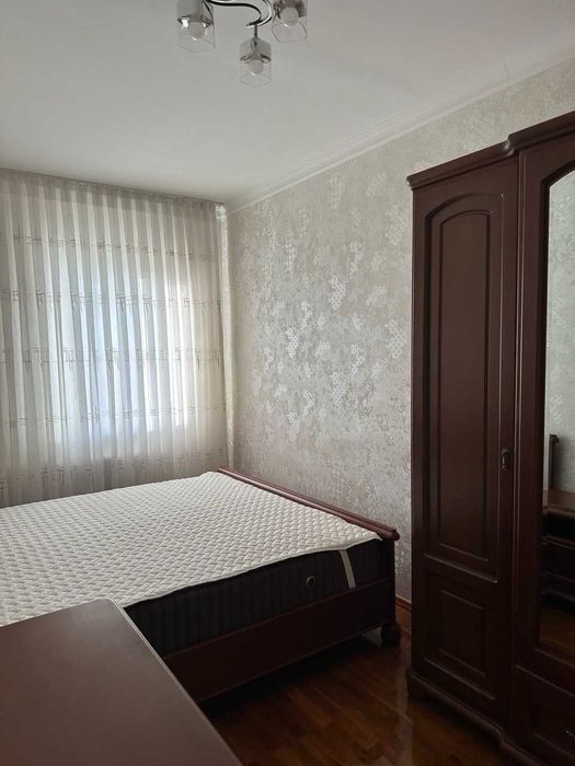 Аренда квартиры 3 комнатная. Юнусабад  4 квартал