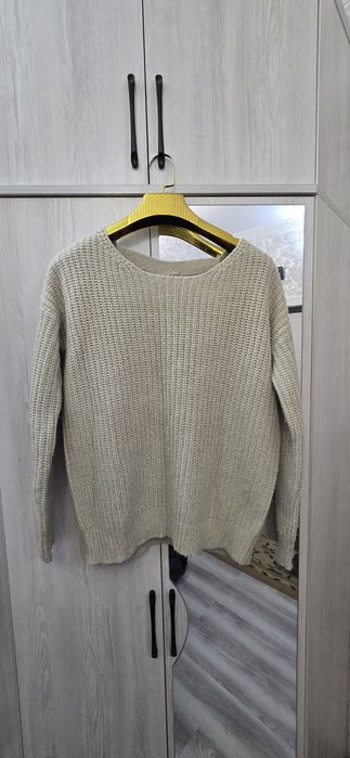 Разбераю гардероб все хорошие и брендовые чистые