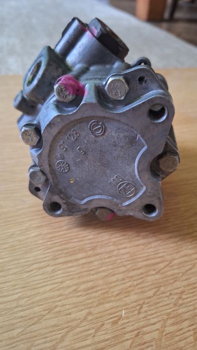 Pompa servodirectie audi a4 b7 1.9 BRB