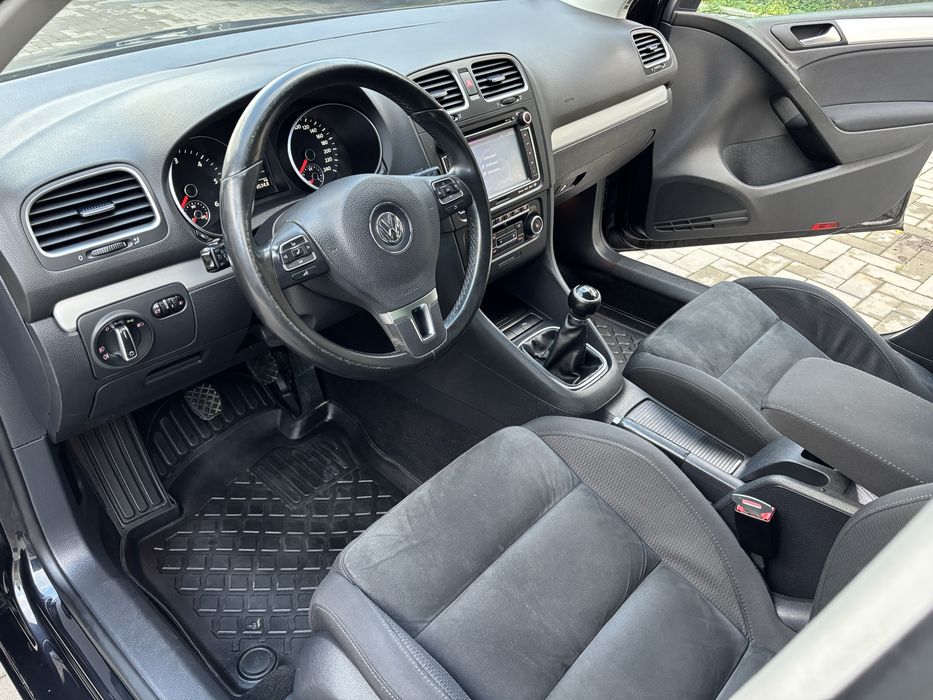 VOLKSWAGEN Golf 2012 — imagine 3