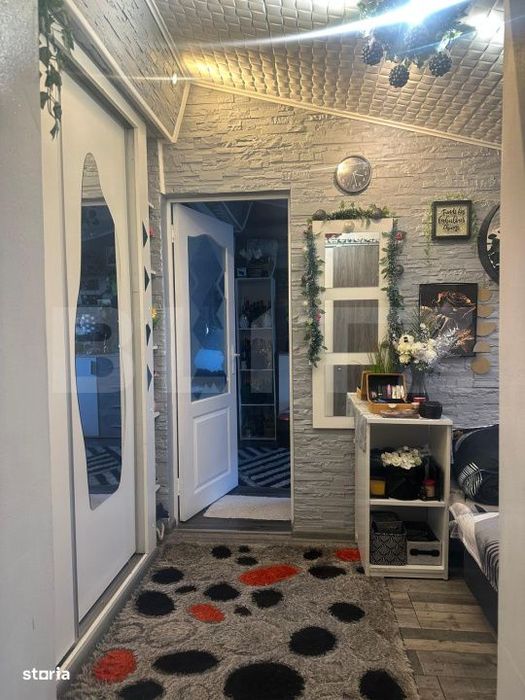 Casa 5 camere | Zona semicentrala | Curte proprie | 100 mp utili, Str