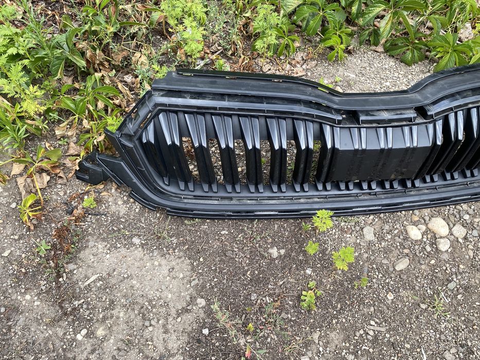 Grila Skoda Octavia 4 facelift 2024 , 2025 grila radiator bara fata