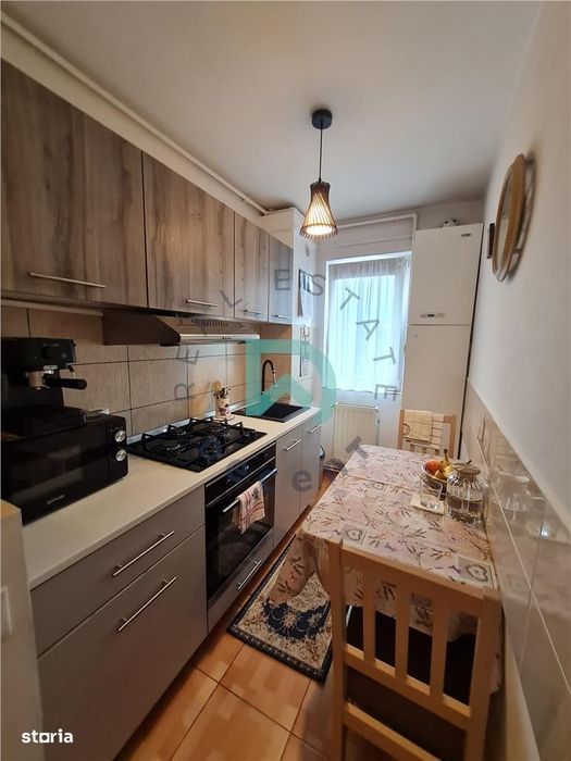 Apartament 2 camere Florilor, mobilat, balcon, Brasov