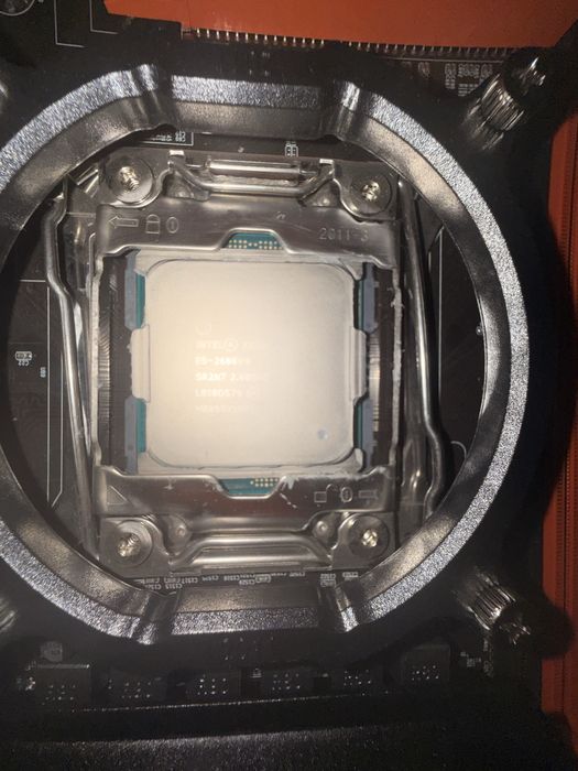 Продам комплект (можно отдельно)