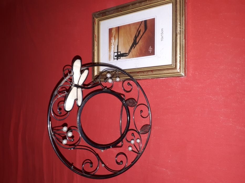 Продам 2 рамки за 2500