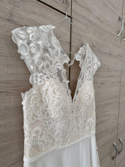 ,,JJ’s House”- Бутикова сватбена рокля