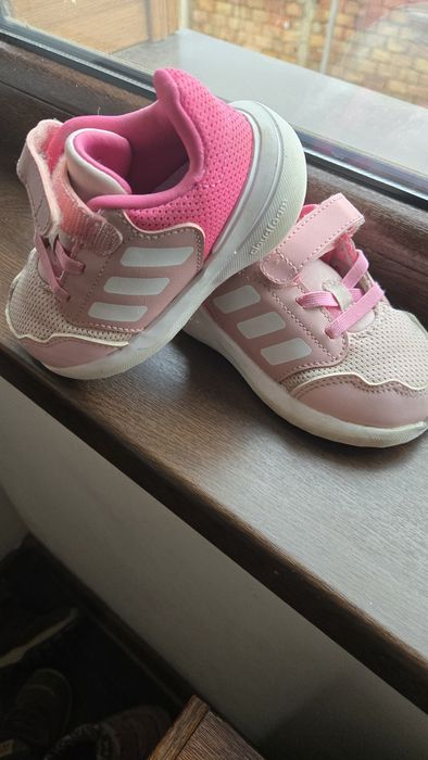 Маратонки Adidas