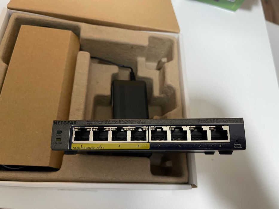 SWITCH NETGEAR 8 Ports Model: GS108 PE  Ethernet Smart Managed