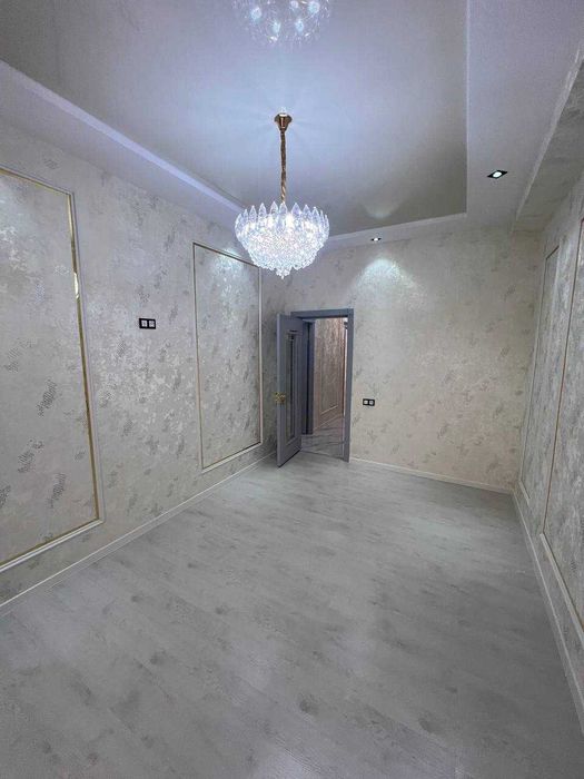 Продаётся люкс 2-комнатная новостройка с лифтом 5-этаж Вокзал УзГазоил