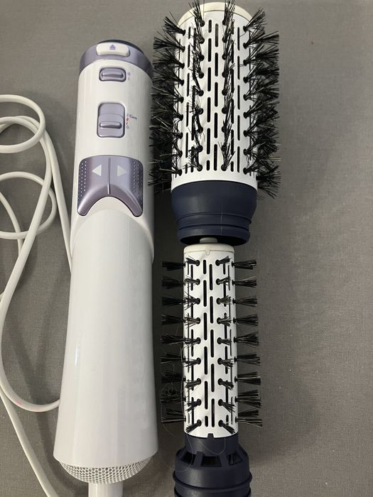 Фен-щетка Philips Volumebrush Ionic