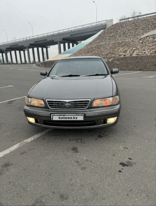 Продаю Nissan Cefiro A32