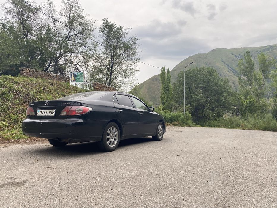 Продам Лексус ЕС300