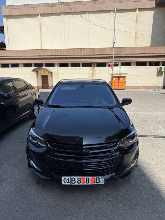 Chevrolet Onix 2024 — 3