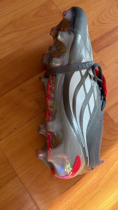 Ghete de fotbal Adidas