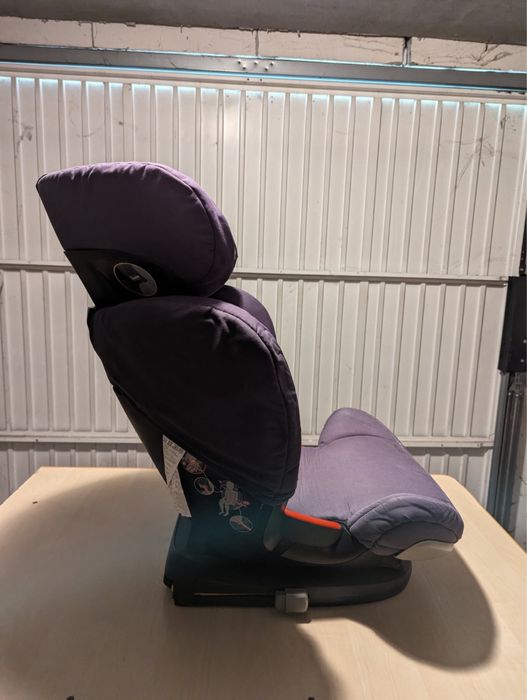 Столче за кола Maxi Cosi Rodifix