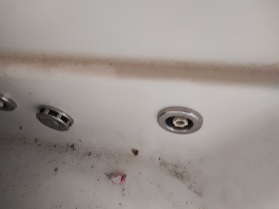 Употребявана вана с джакузи