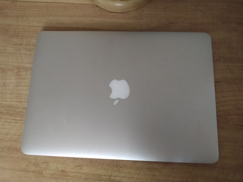 Ноутбук Macbook air a1466