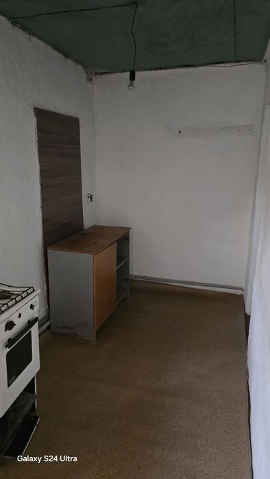 Сдав времянку 2 спальня, кухня.