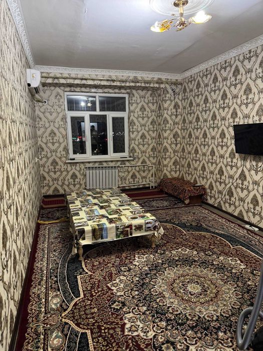 Куйлик Массив-6 2хона МЕТРО ёнида Срочно арзонга