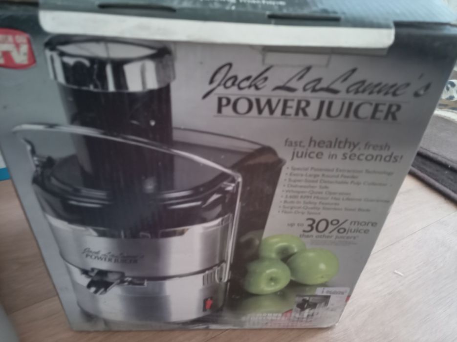 Соковыжималка  хорошего качества