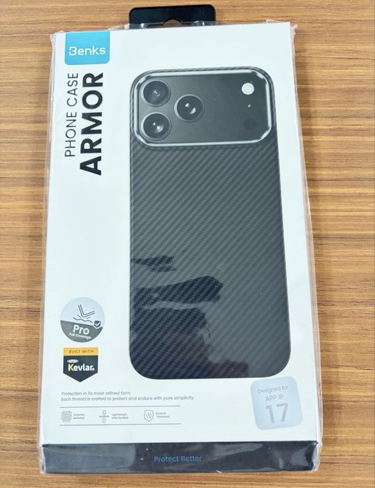 Чехол для iPhone 17 Benks Кевлар. Оригинал.