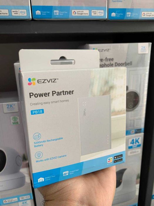Ezviz CS-PB18 Power Partner (источник питания)