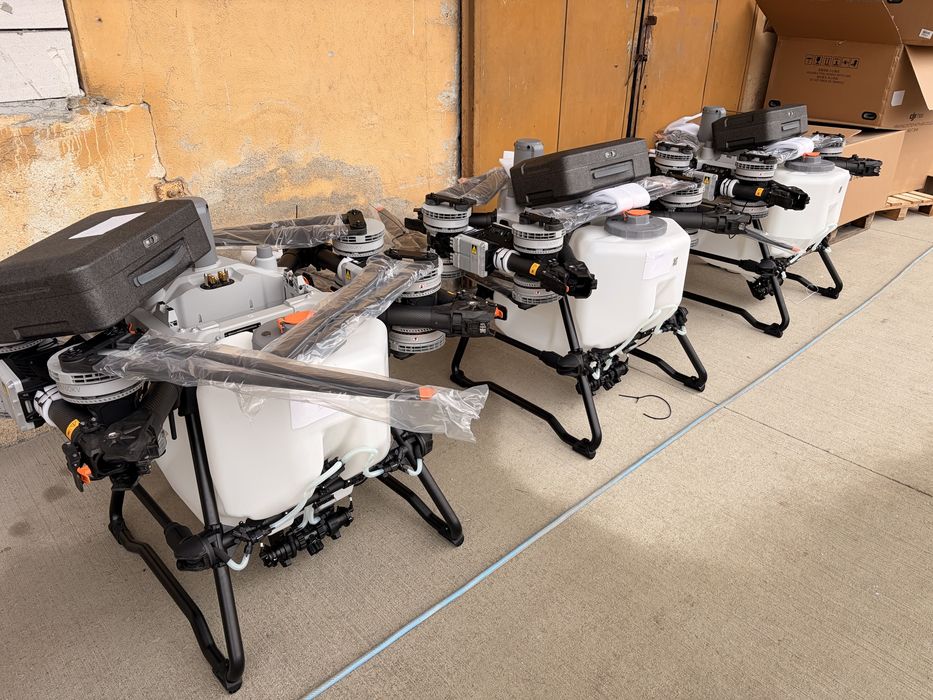 DJI AGRAS T100 - drona noua - suport 24/7