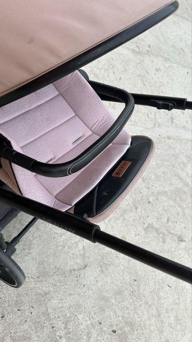 Продам отличную коляску new lux