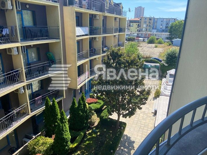 Продава се Едностаен апартамент в к.к. Слънчев бряг - 35 кв.м за 1172 €/кв.м - Снимка #3