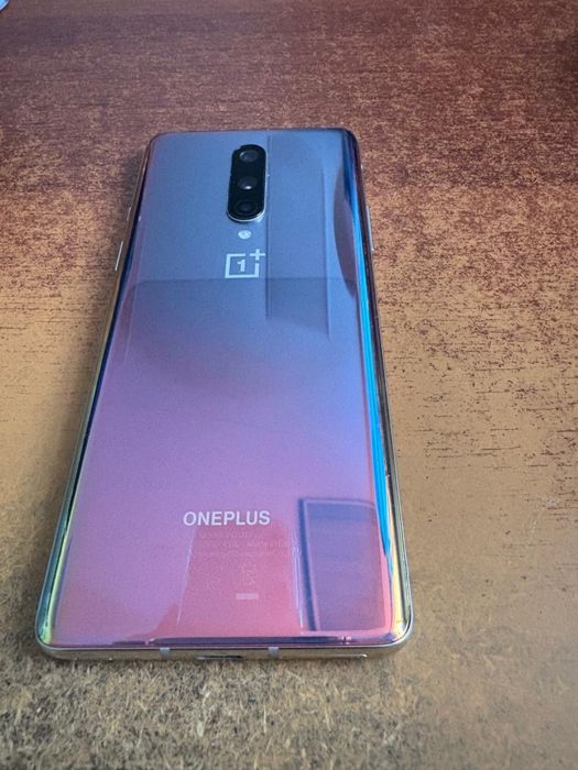Телефон  ONEPLUS