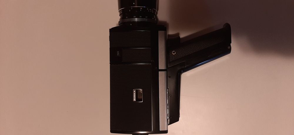 Camera video CHINON 672