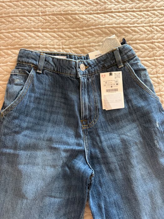 Дънки Zara Ripped Skater Jeans