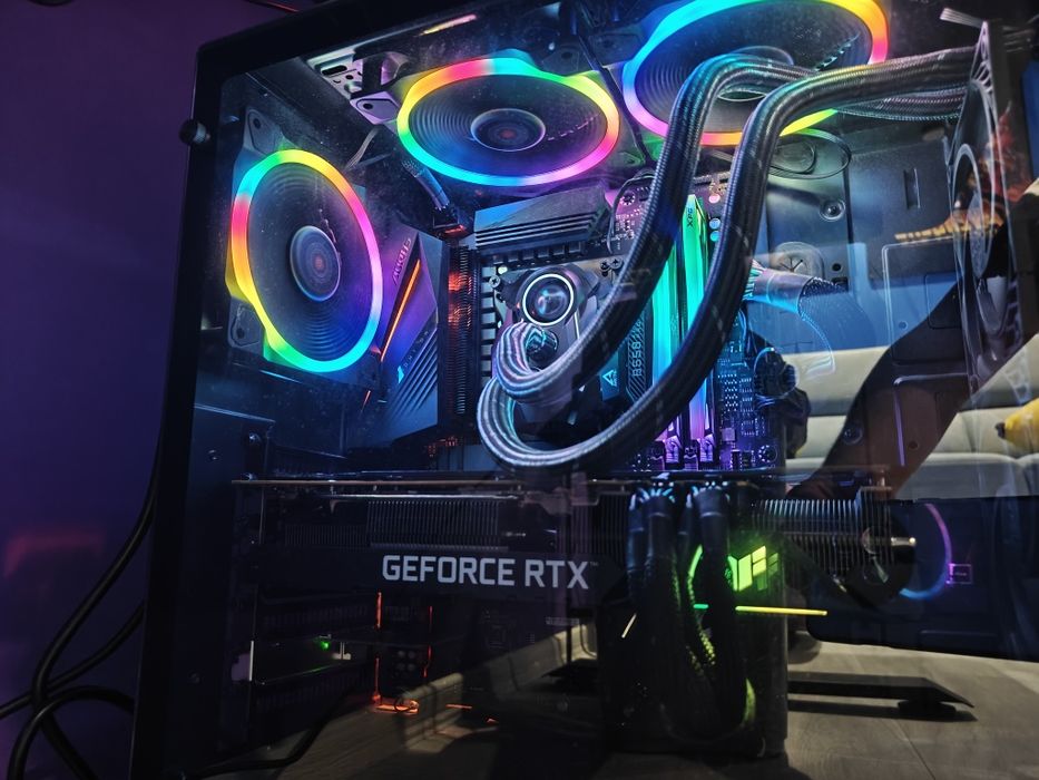 Геймърски компютър ryzen 7 32gb ram rtx 3080