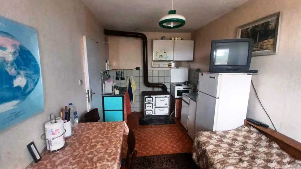 Продава се Къща в с. Кошарево, Област Перник - 80 кв.м за 1063 €/кв.м - Снимка #11