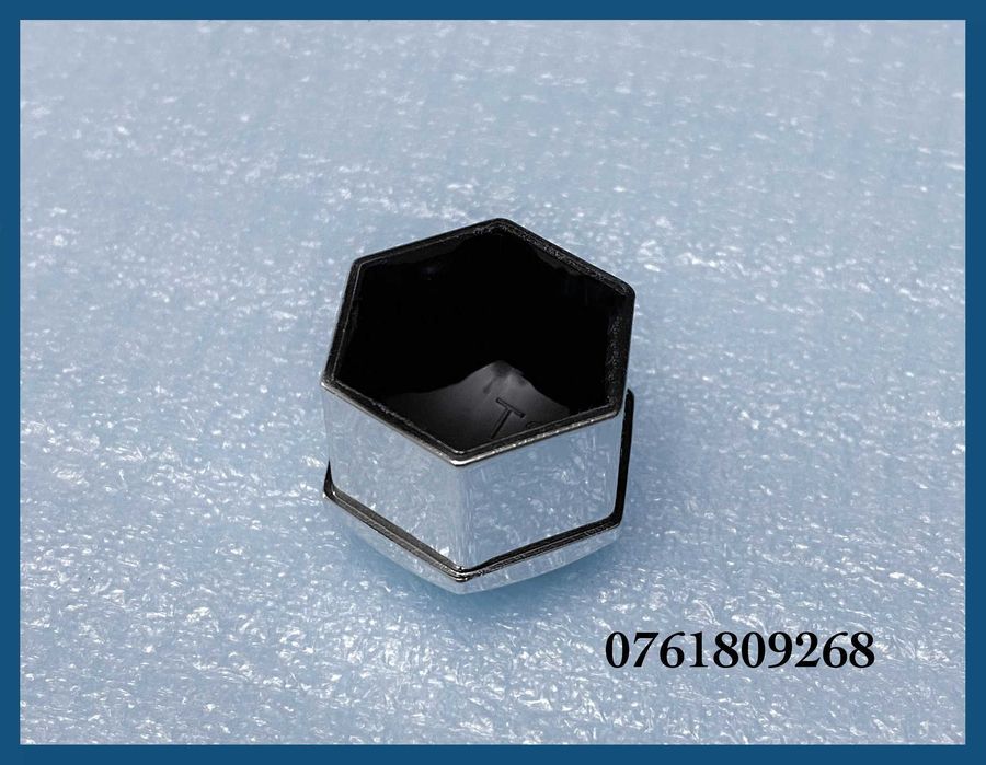 Set 20 capace / capacele cromate prezoane de 17mm