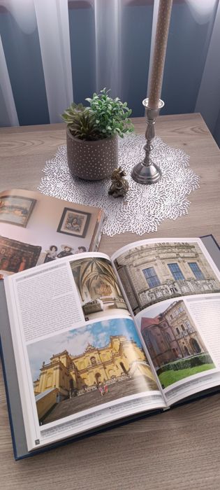 Книги на полски с дебели корици