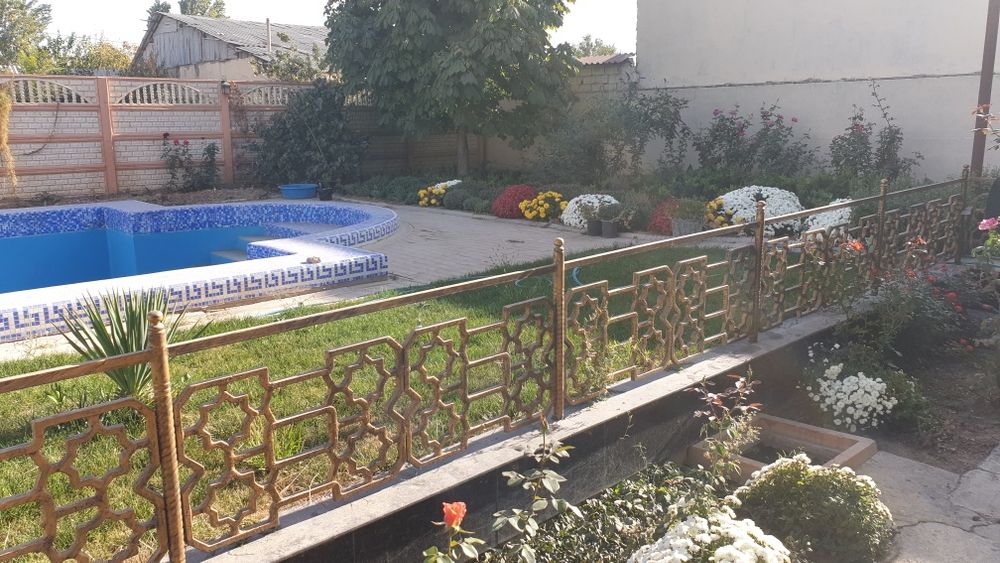 Srochna kelishib sotamiz Troisk.yangi mahala.ipoteka qilibam kelishami