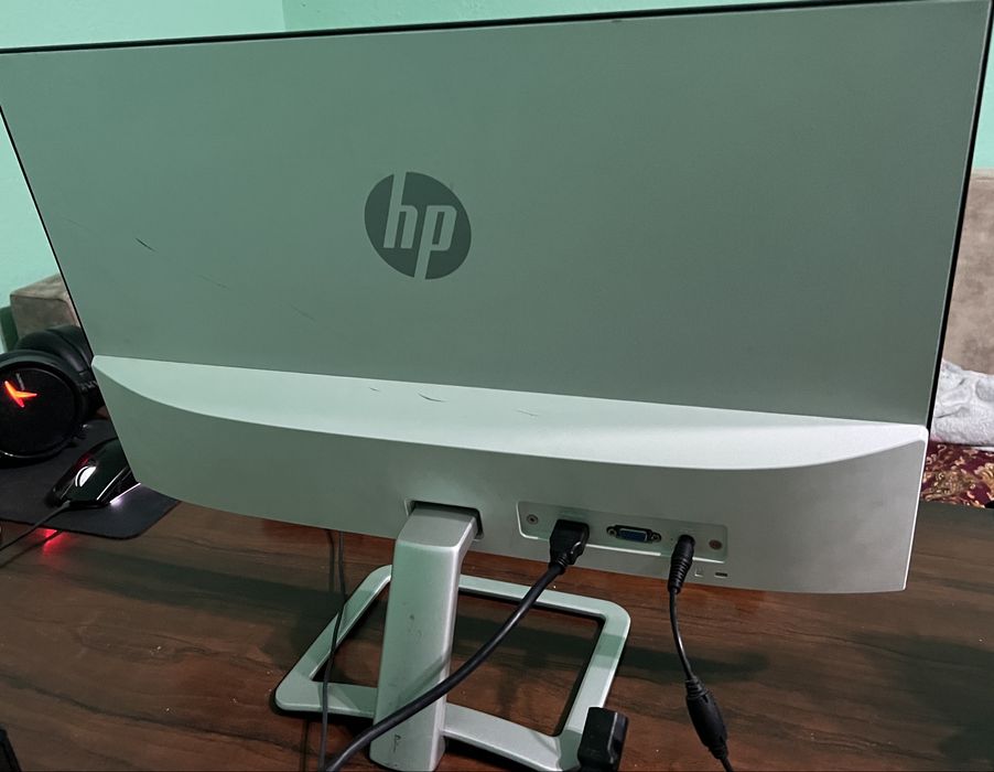 монитор 23дюйма FHD