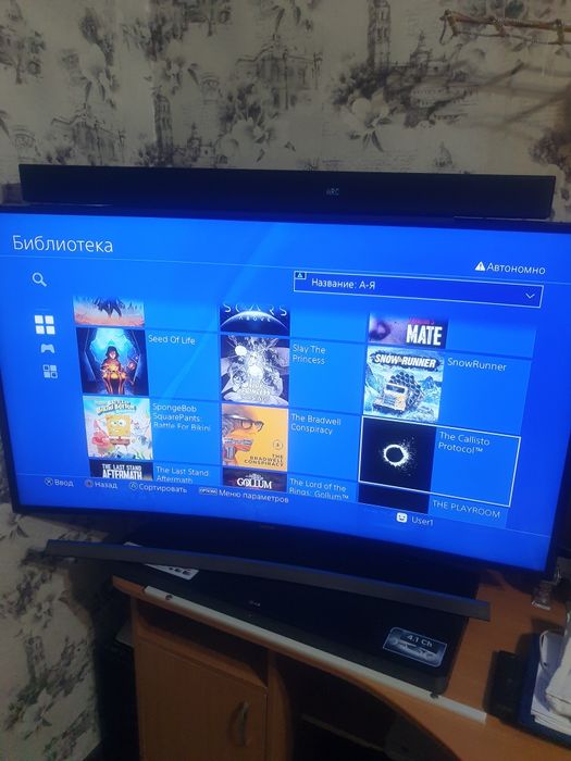 Продам ПРОШИТУЮ sony ps 4 slim.