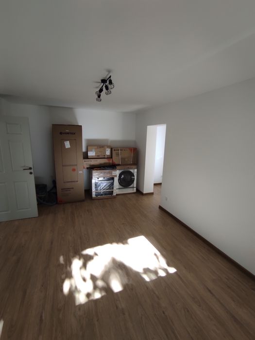 Apartament 3 camere-etaj 1-generala 6