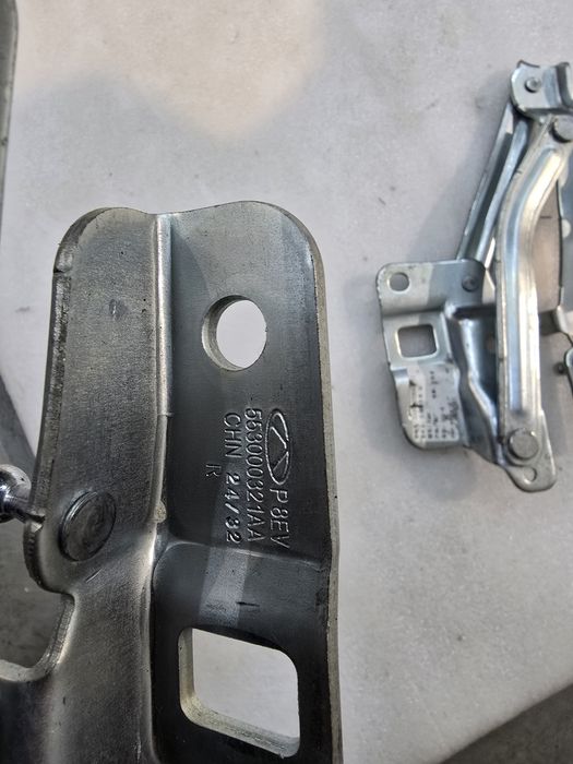 Петли капота chery omoda c5