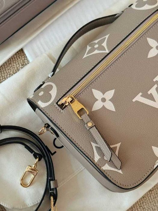 Geanta de mana dama Louis Vuitton 0130.64