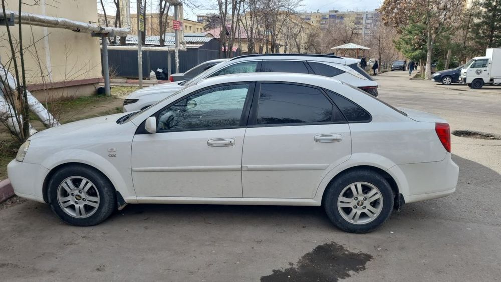 kam yurgan toza lasetti 1.8 srochna