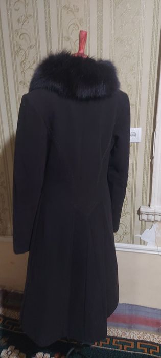 Drap palto ozgina kiyilgan xolati aloo