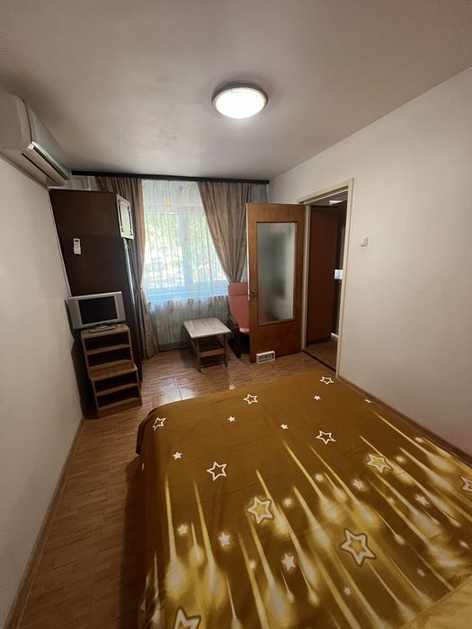 Inchiriez apartament 2 camere regim hotelier