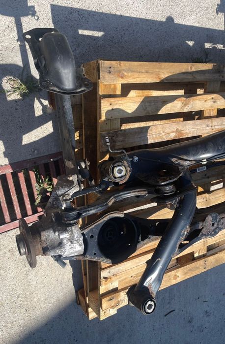 Punte spate VW PASSAT, TIGUAN, AUDI ETC COD 5N0505235