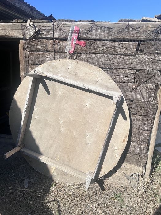 Жер стол домалак /