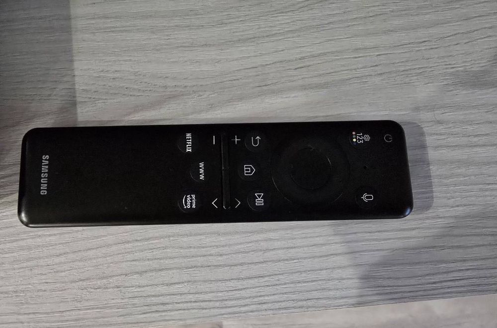 Смарт тв телевизор Продам