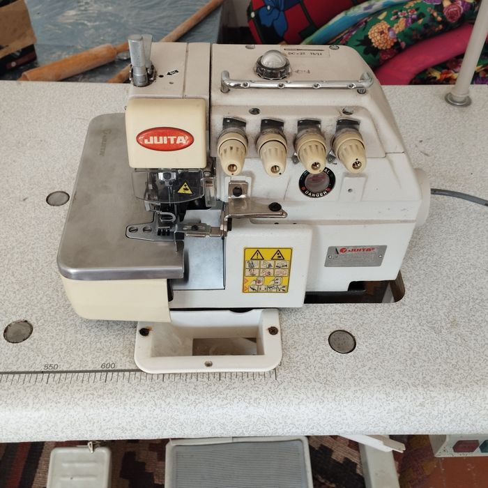 Тикиш машинка оверлогJUITA